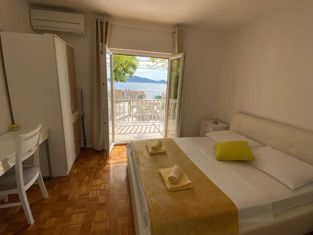 Apartament Apartmani Solis Sveti Petar